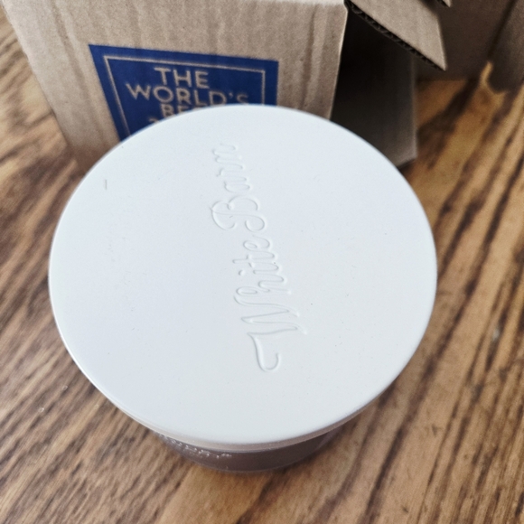 ๐BOGO 50% OFF๐ฏNWTโผ๏ธ White Barn "Jasmine & Currant" 3-wick Candle - Picture 4 of 10